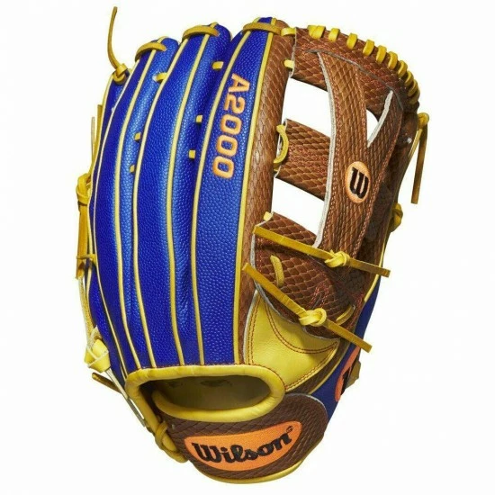 Wilson A2000 12.75" Outfield Baseball Glove YP66 Right-Hand Throw WBW100163