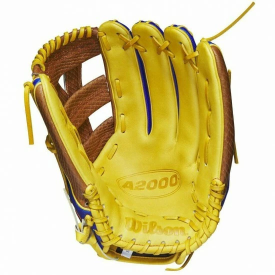 Wilson A2000 12.75" Outfield Baseball Glove YP66 Right-Hand Throw WBW100163 - Image 2