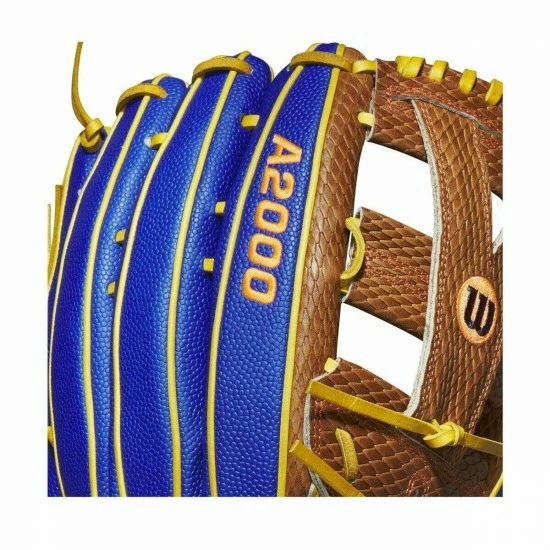 Wilson A2000 12.75" Outfield Baseball Glove YP66 Right-Hand Throw WBW100163 - Image 6