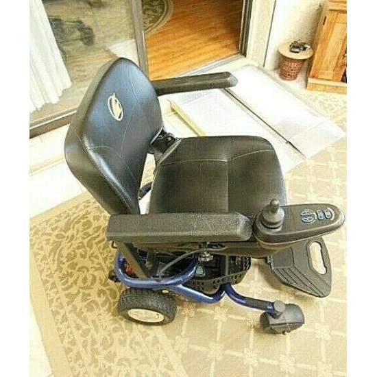 GOLDEN LITERIDER PTC GP-162 MOTORIZED TRANSPORT SCOOTER POWER CHAIR ~ WITH RAMP! - Image 2