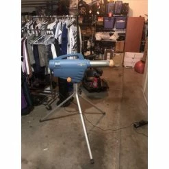 Zooka Baseball Pitching Machine